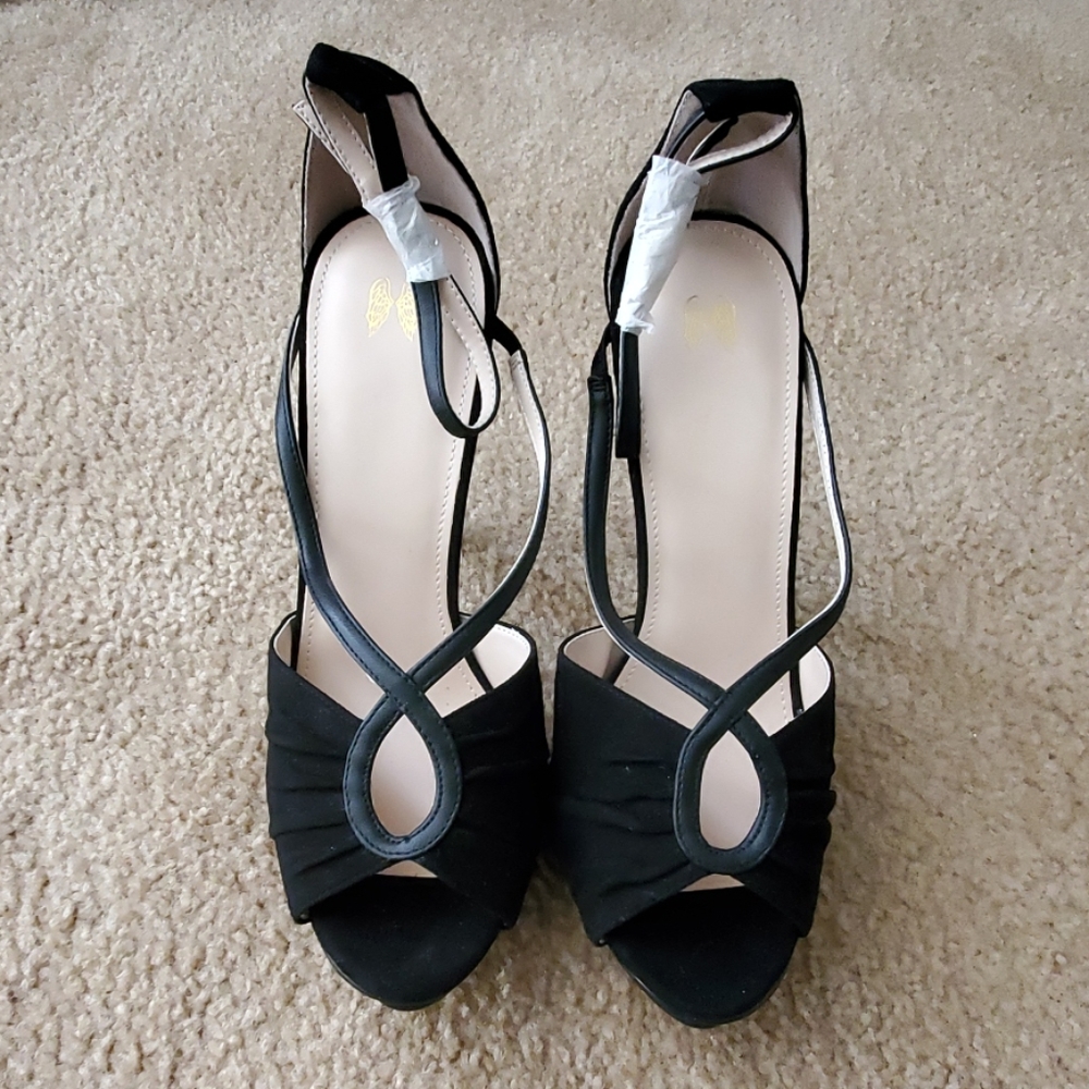 Victoria Secret Black Suede Peep-Toe  Heels